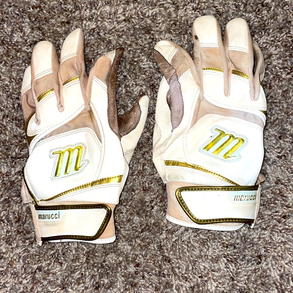 Marucci Batting Gloves White/Tan/Gold in Good Condition